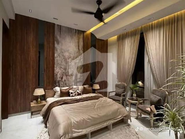 10 Marla Affordable House Avaliable for Sale in Bahria Town Lahore Sector C