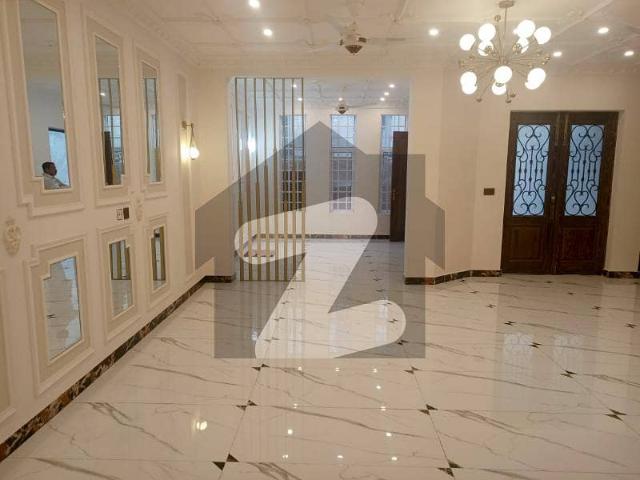 10 Marla Basement+3 Floor Brand New Building For Rent Multinational Company Clinic It Office Etc At Johar Town Near Emporium