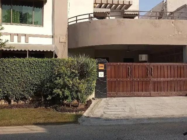 10 Marla Basiment House Available for Sale Lahore Askari ID 94777