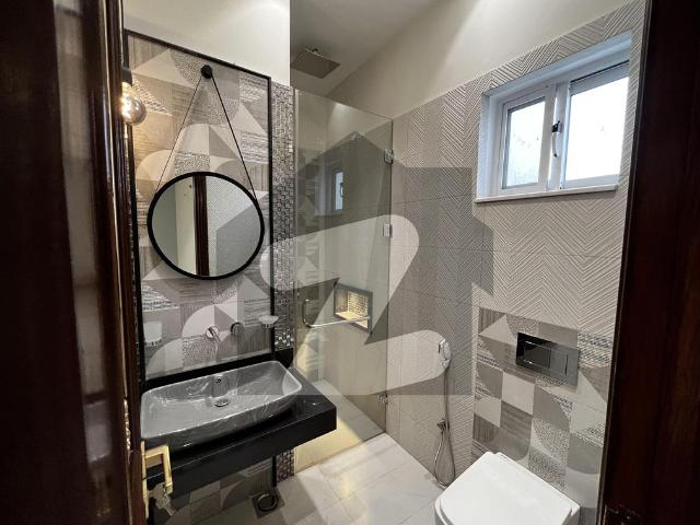 10 Marla Beautiful Classic Design Facing Park House For Sale In Central Park Lahore Central Park Housing Scheme