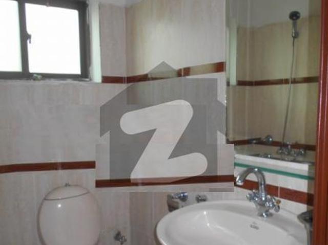 10 Marla Beautiful House Available For rent In Askari 10 Sector E Lahore Askari 10