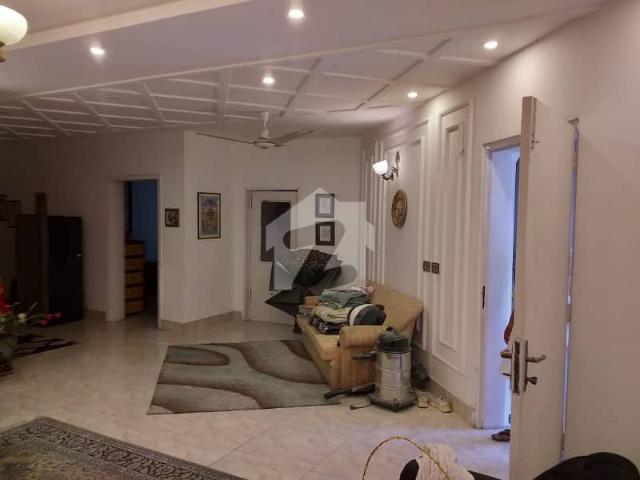 10 marla beautiful house available for sale in dha phase 5