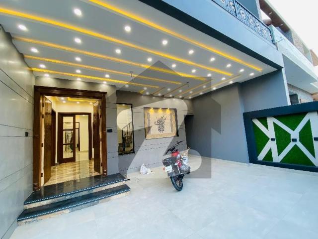 10 Marla Beautiful House For Sale Wapda Town Phase 2 Multan Wapda Town Phase 2