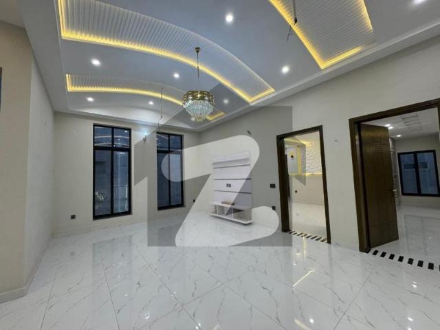 10 Marla Beautiful House Is Up For Sale Buch Executive Villas Multan Buch Executive Villas