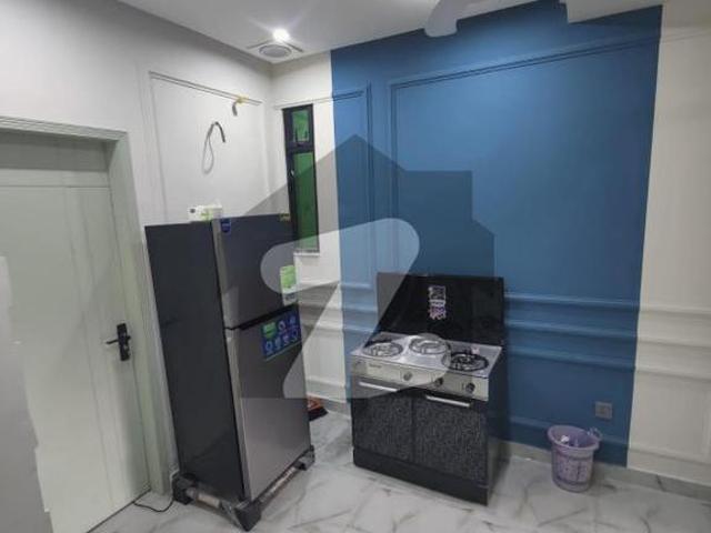 10 Marla Beautiful House N Blk For Sale Sabzazar Scheme
