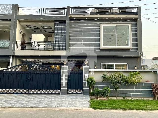 10 marla beautiful luxury park facing house for sale in buch vilas multan