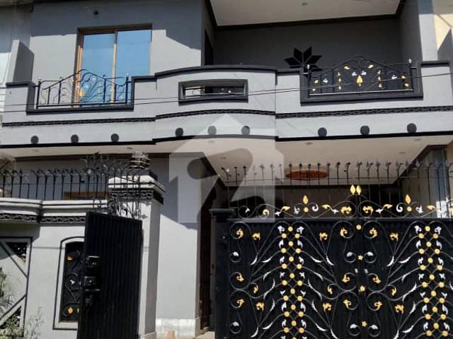 10 Marla Beautiful Triple Storey House Urgent For Sale Prime location G block in Sabzazar