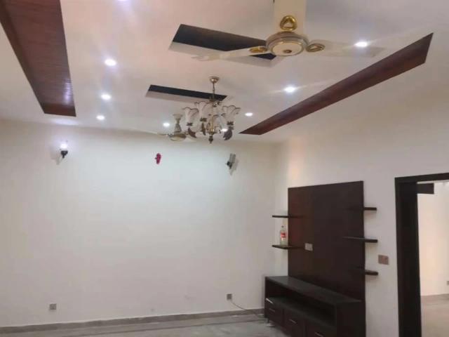 10 Marla Beautiful Upper Portion For Rent In Bahria Town Lahore Bahria Town ID 48110