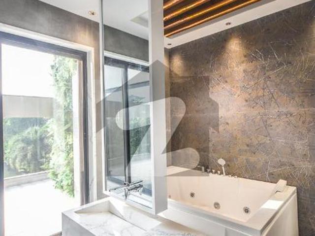 10 Marla Beautifully Designed Modern House For Sale DHA Phase 6