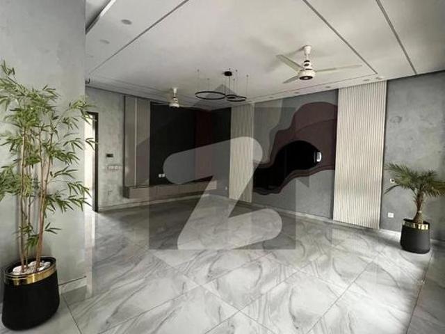 10 Marla Beautifully Designed Modern House for Sale in DHA Phase 7