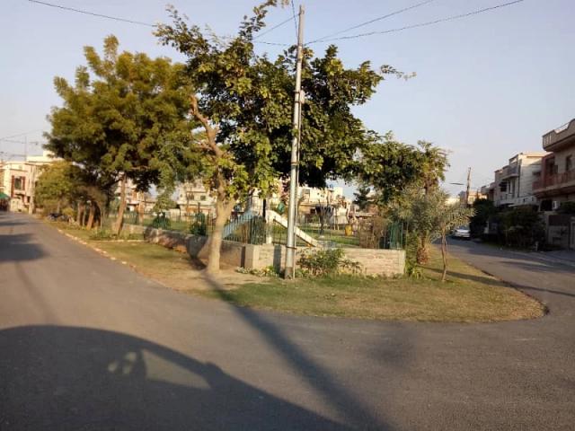 10 Marla Best Builder Location Near Park Mosque And Market Plot For Sa Lahore WAPDA TOWN ID 83015