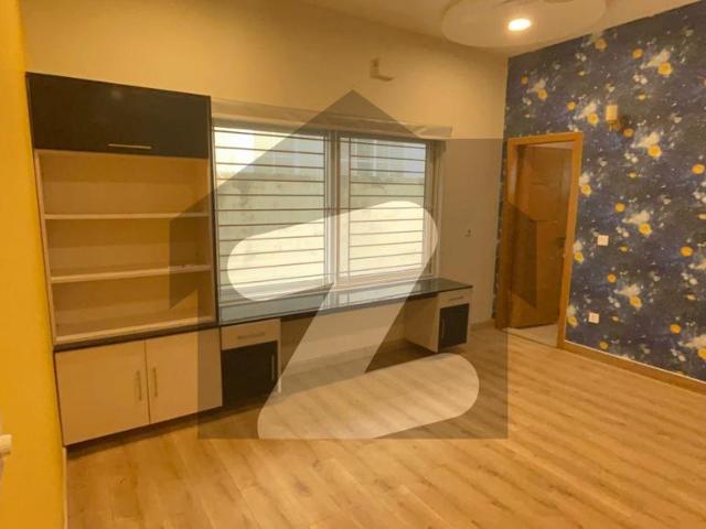 10 Marla Best Location House For Rent In Sector C1 Bahria Enclave Sector C1