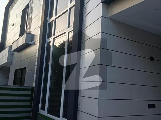 10 marla brand ultra modern house for sale wapda city