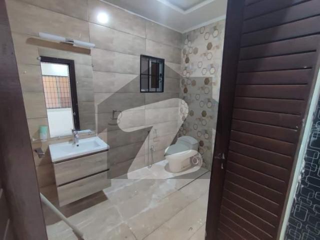 10 marla brand new condition triple storey single unit full basement full house available for rent very good prime location good condition bahria greens overseas enclave