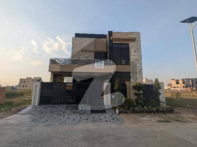 10 Marla Brand New Beautiful House For Sale In DHA Gujranwala