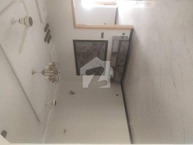 10 Marla Brand New beautiFull House For Rent