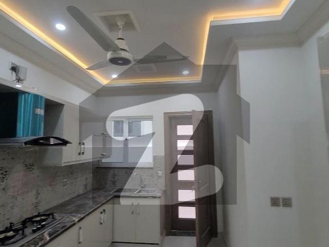 10 Marla Brand New Designer House For Sale. Dem 5.50 Cr Negotiable Zaraj Scheme Sector C