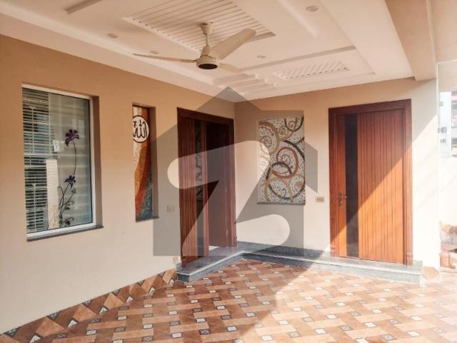 10 marla brand new designer house for sale in nespak scheme phase 3