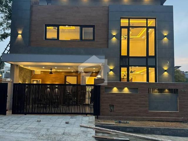 10 Marla Brand New Designer House For Sale In Zaraj Housing Scheme