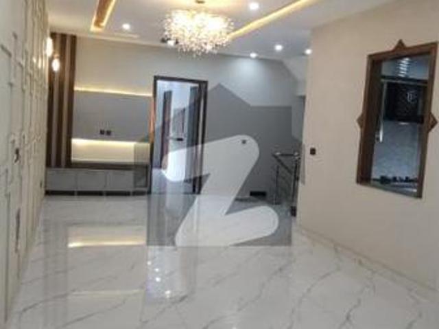 10 Marla 4 Beds House Double Kitchen Double Unit House For Family And Office Johar Town