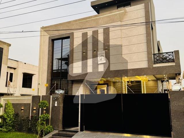 10 Marla Brand New House Central Park Block G