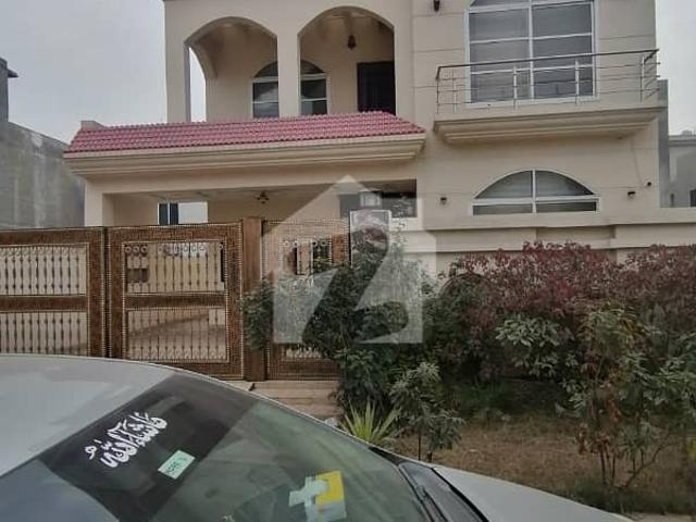 10 Marla Brand New House Available For Rent In FF Block Citi Housing Gujranwala