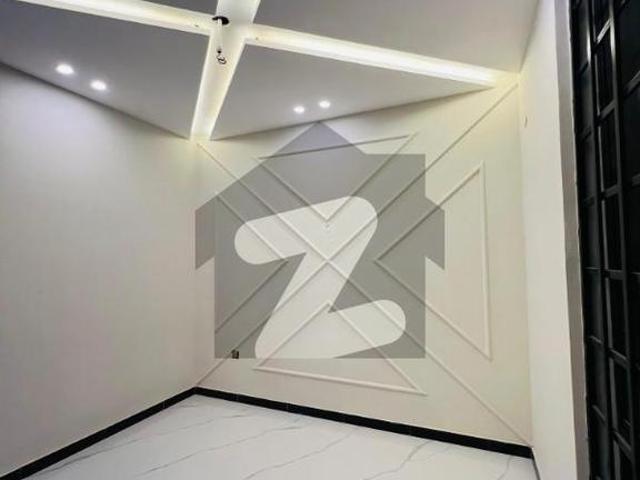 10 marla brand new house available for sale uet housing society