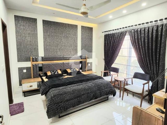 10 Marla Brand New House Available For Sale