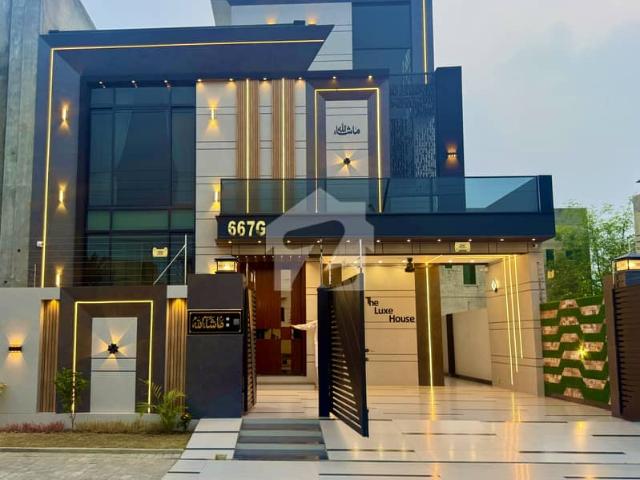 10 Marla brand new house G Block