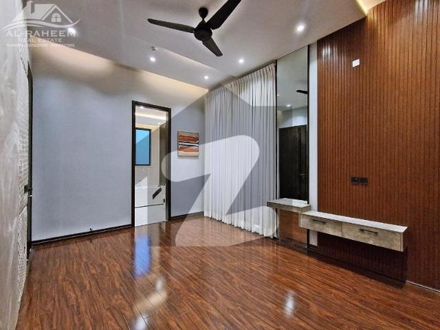 10 marla brand new house dha phase 6 near to park dha phase 6