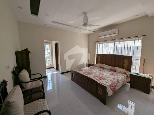 10 Marla Brand New House For Rent
