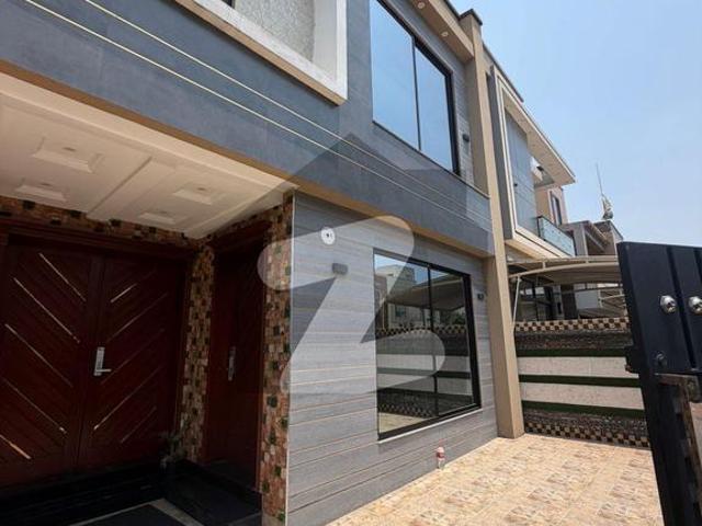 10 Marla Brand New House For Rent In Quaid Block Bahria Town Quaid Block
