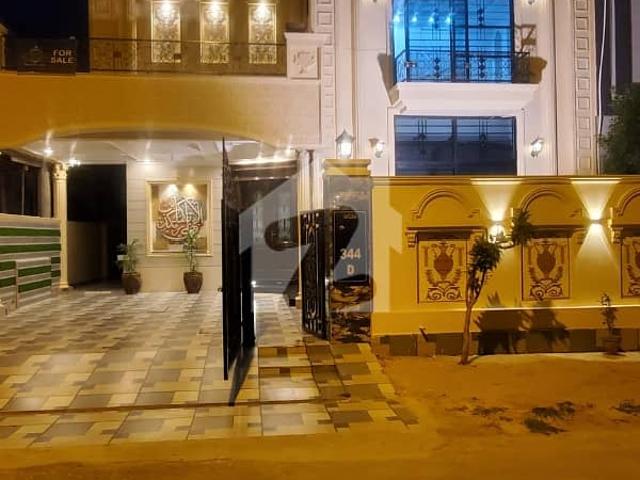 10 Marla Brand New House For Sale