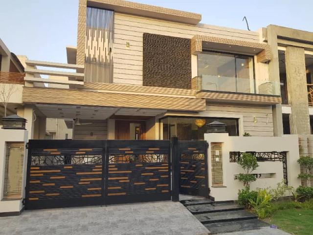 10 Marla Brand New House For Sale At Prime Location Near to Park Lahore DHA Defence ID 83760