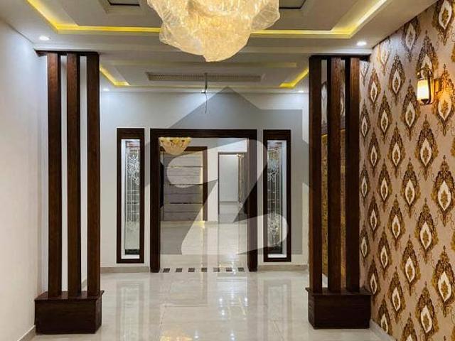 10 Marla Brand New House For Sale At Very Reasonable Price