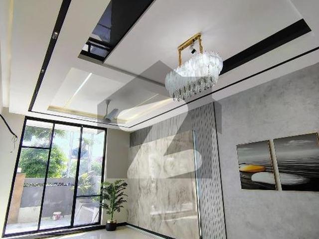 10 Marla Brand New House for sale Formanites Housing Scheme