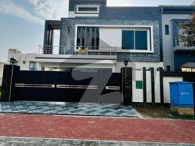 10 Marla Brand New House For Sale In Bahria Orchard Raiwind Road Lahore