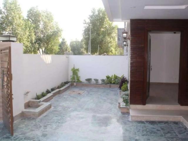 10 Marla Brand New House For Sale In Bahria Town Lahore Bahria Town ID 02494