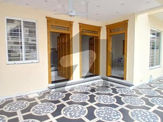 10 Marla Brand New House For Sale In G 13 G 14/4