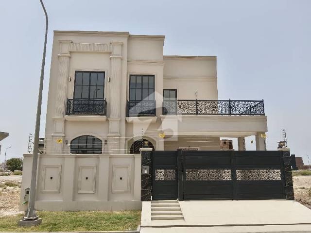 10 Marla Brand New House For sale in DHA Multan sector B1 6 kv solar installed