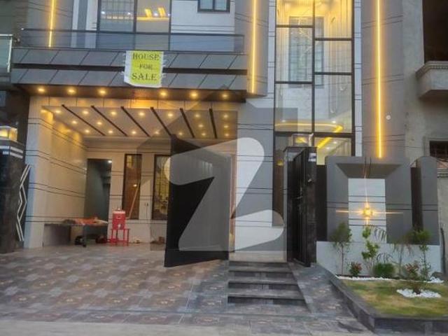 10 Marla Brand New House For Sale in LDA Avenue Lahore For Sale LDA Avenue