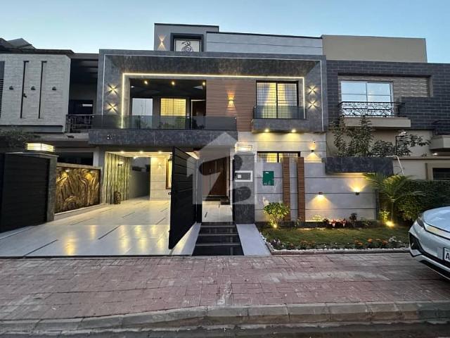 10 Marla Brand New House For Sale in Sector E Bahria town Lahore