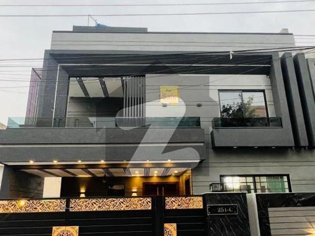 10 marla brand new house for sale in uet main college road lhr uet housing society