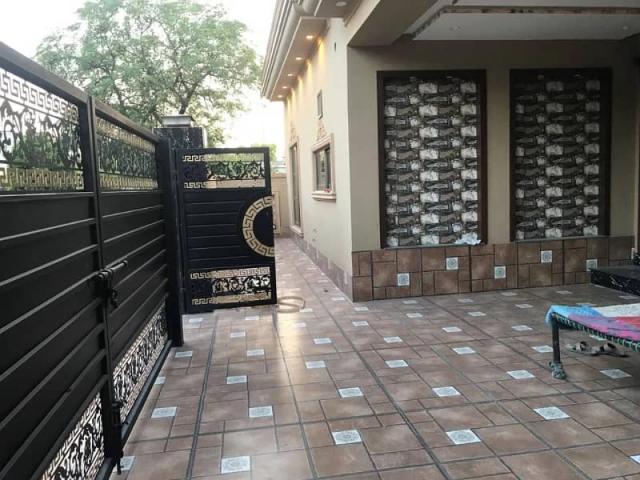 10 Marla Brand New House For Sale Lahore Valencia Town ID 80762