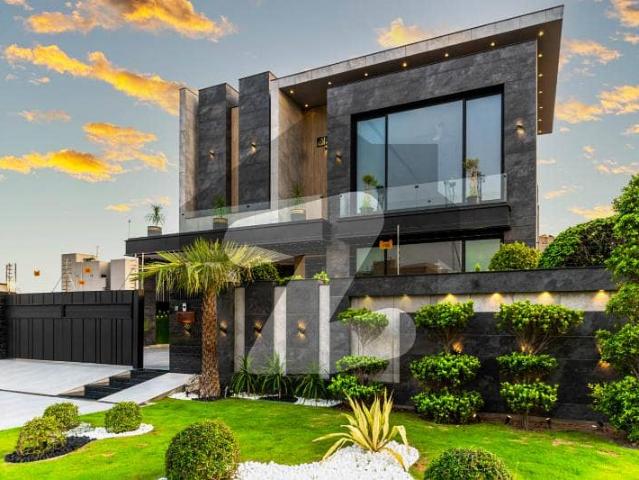 10 Marla Brand New House For Sale Lake City Meadows Ex State life