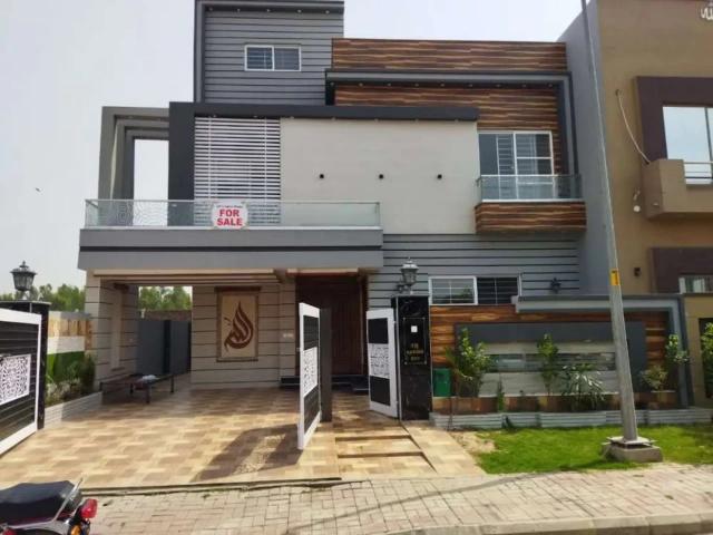 10 Marla Brand New House For Sale Sector C Bahria Town Lahore Bahria Town ID 68409
