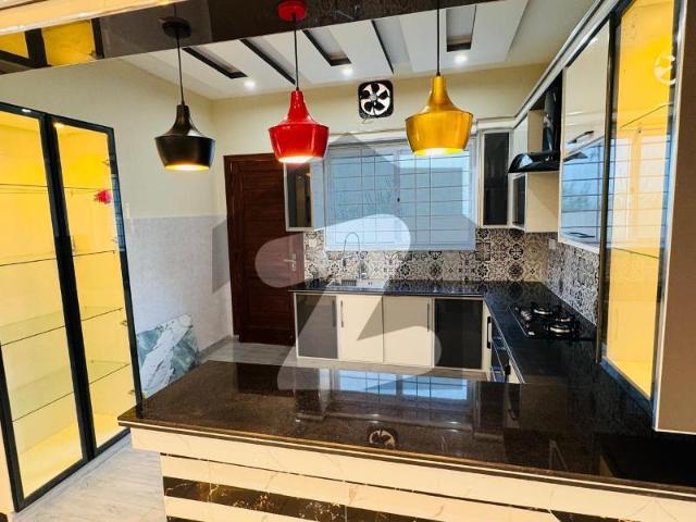 10 Marla Brand New House For Sale Top City 1