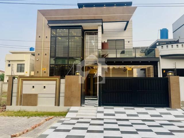 10 Marla Brand New House In Central Park G Block