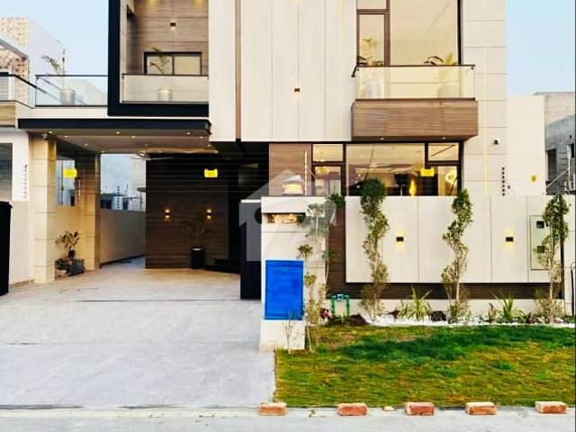 10 marla brand new house on prime location walking distance from imtiaz mall available for sale in bahria town