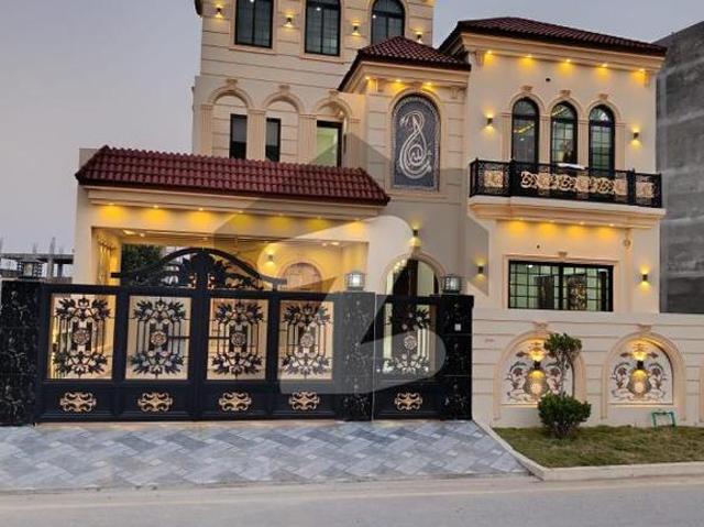 10 Marla Brand New House Spanished House For Sale in New Metro City Sarai Alamgir New Metro City Sector 1 Block C